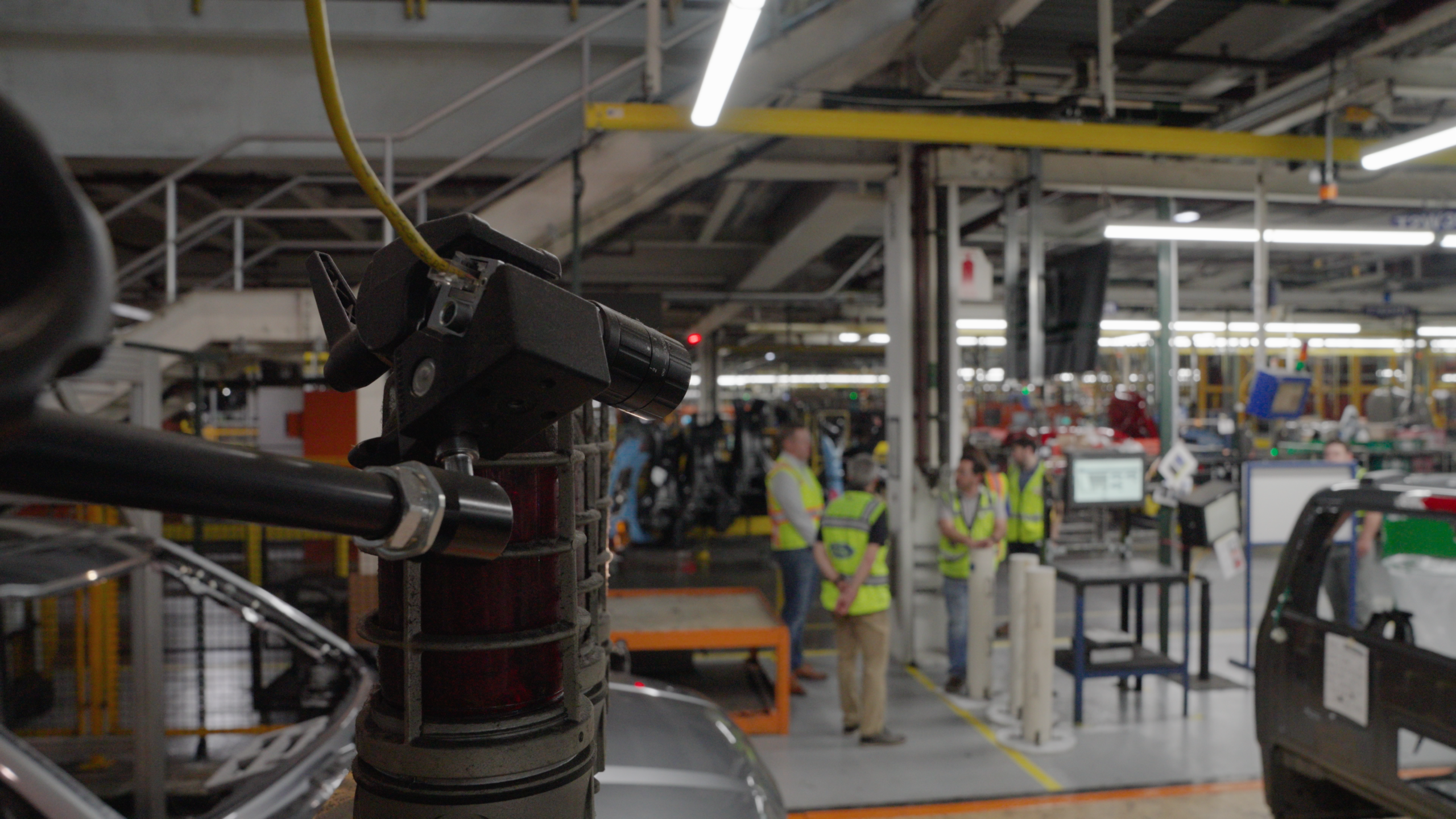 Automakers invest billions in AI manufacturing, but results remain unclear