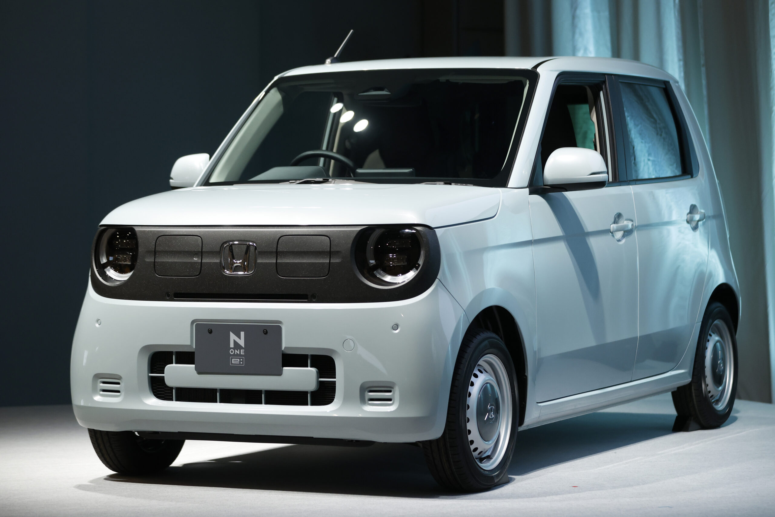 Trump wants kei cars in U.S.; how to set up dealership mobile service